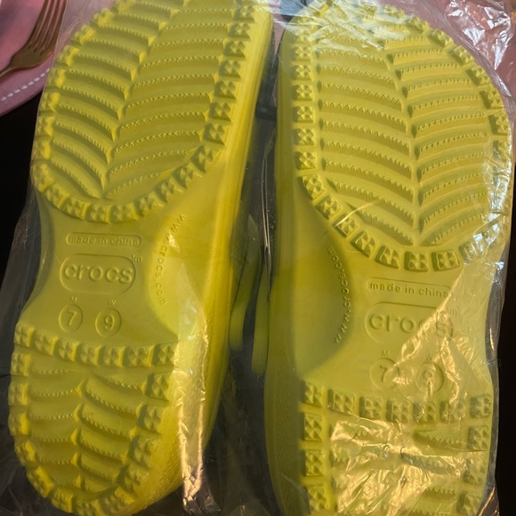 Womens crocs citrus size 9 - Picture 6 of 8